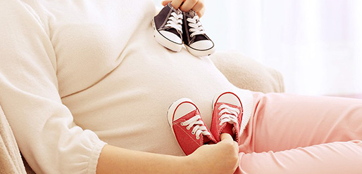 7-Symptoms-That-Mean-You-Could-Be-Pregnant-With-Twins